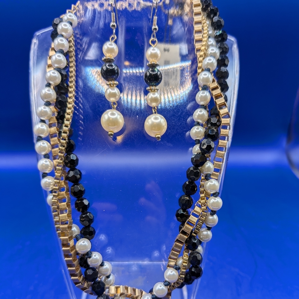 A502 🔥 5 For $35 🔥 Talbot Necklace & Pierced Earrings Set